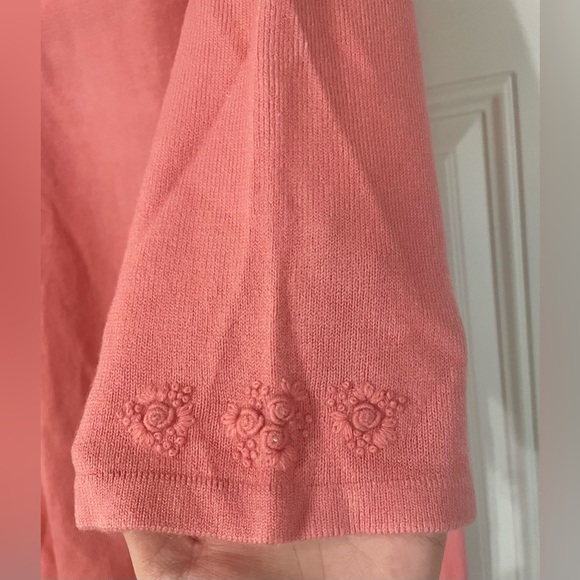 Pink Floral Soft Lightweight Embroidered Monochromatic Sweater Size 3X - Picture 3 of 6